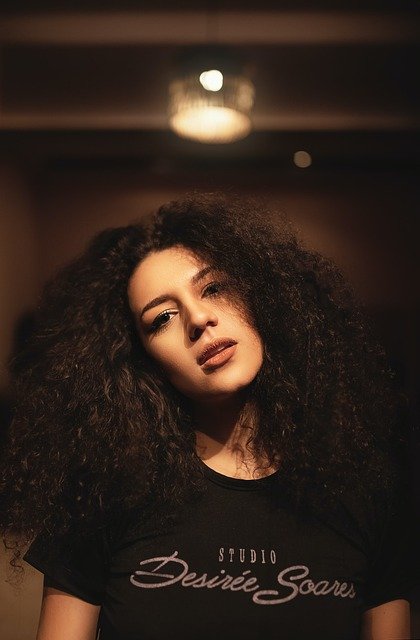 Boutique malik : Éveillez la beauté de vos cheveux texturés